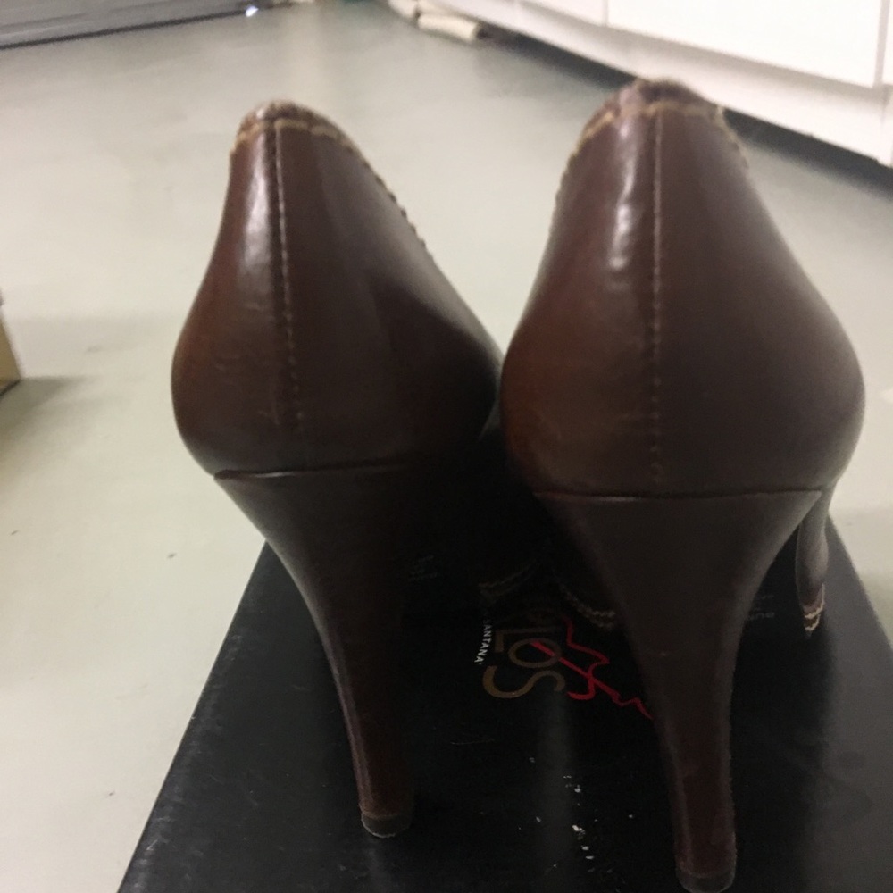 Carlos Santana Bungalow Brown Peep Toe Heels - Picture 2 of 2